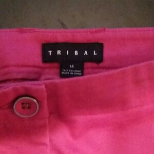 Tribal deep pink  cotton-blend shorts - size 14